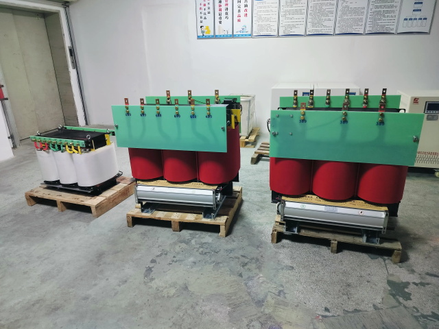 瑞金KS11-1000KVA矿用变压器